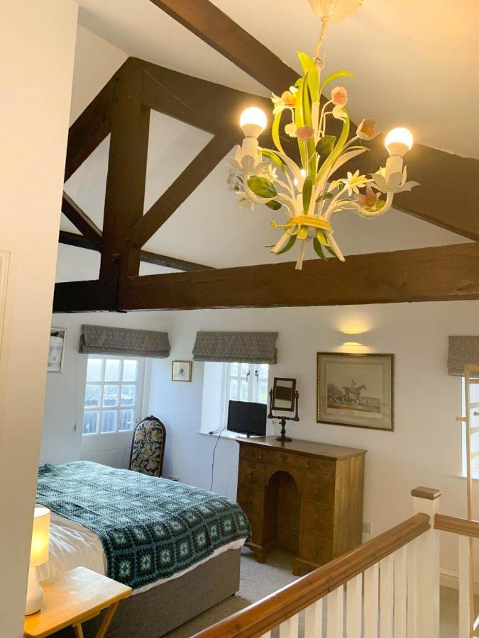 2 Stable Cottage, Llanbethery Llancarfan Eksteriør billede