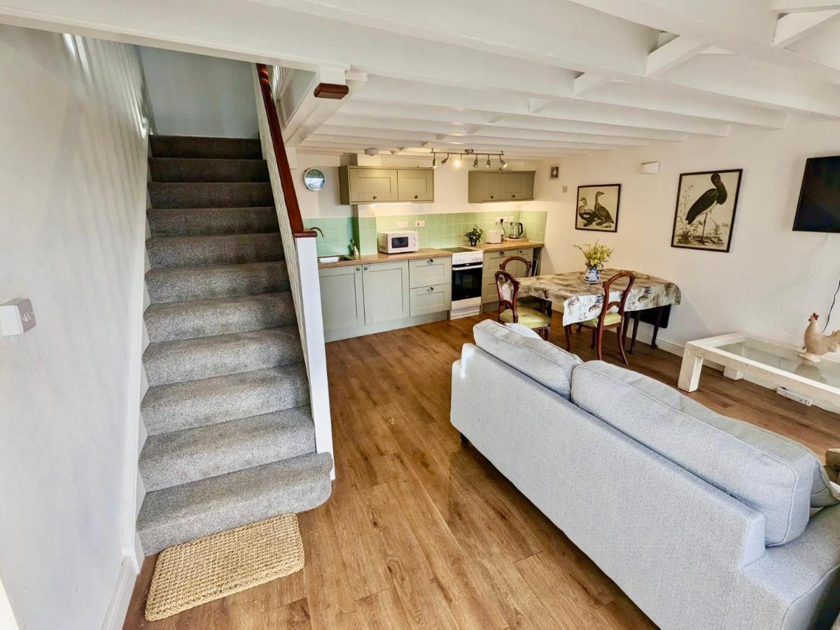 2 Stable Cottage, Llanbethery Llancarfan Eksteriør billede